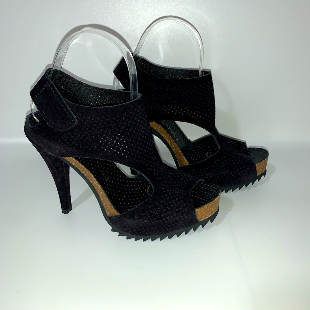 Pedro Garcia black suede heels size 37.5